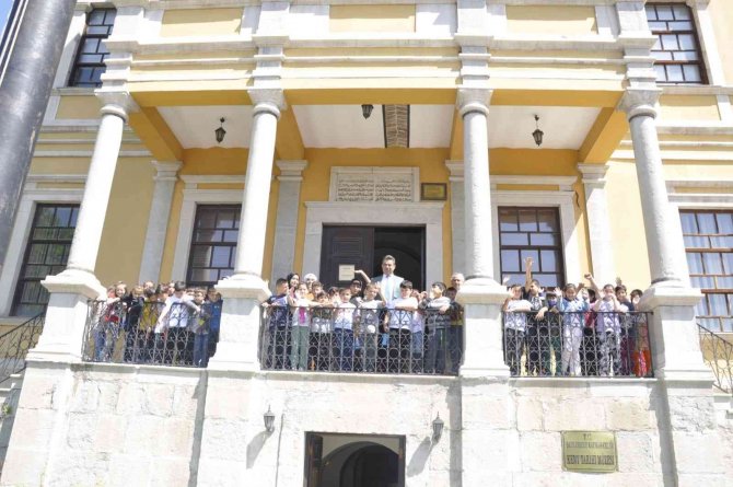 Osmanlı Kentinde Gönüllü Turizm Elçileri Yetişiyor