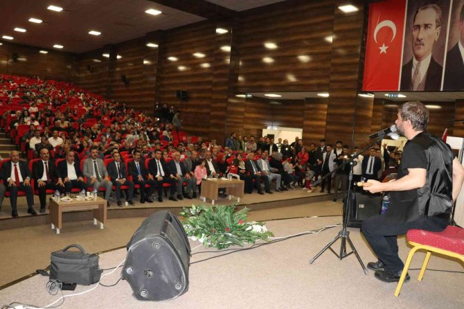 Van Ülkü Ocakları’ndan Osman Öztunç Ve Atilla Yılmaz Konseri