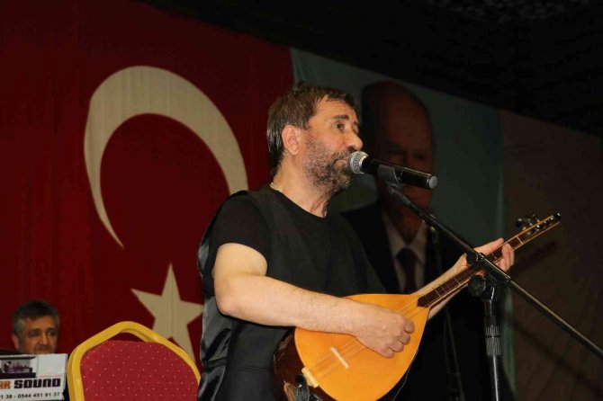 Van Ülkü Ocakları’ndan Osman Öztunç Ve Atilla Yılmaz Konseri