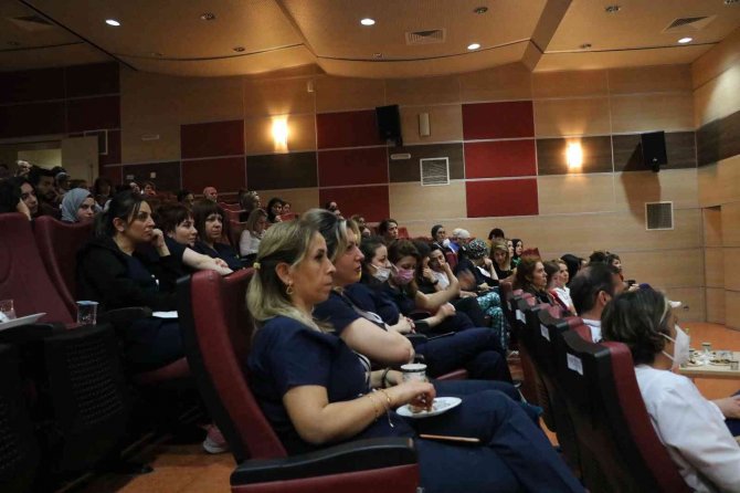 Yumurtalık Kanserinde Erken Teşhis Hayat Kurtarıyor