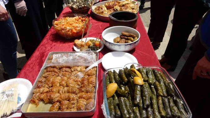 Yöresel Yemekler Görücüye Çıktı