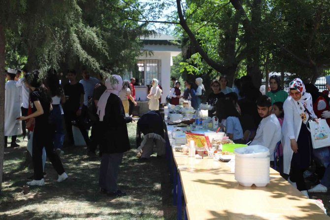 Kahta’da Dünya’nın Cenaze Namazı Kılındı