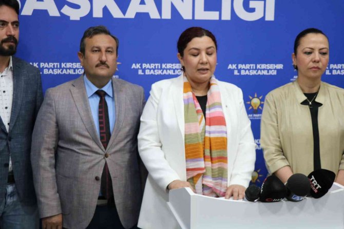 Ak Parti İ̇l Başkanı Ünsal: "Türkiye’de, Darbeler İle Hukuk Askıya Alınmak İstendi"