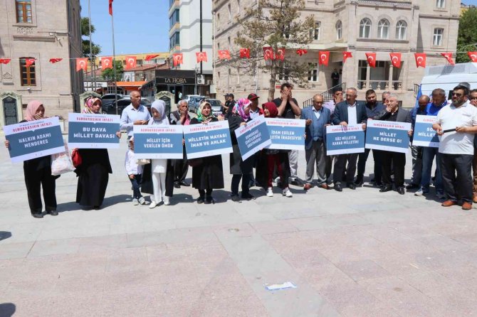 Ak Parti Aksaray Teşkilatı, Adnan Menderes Ve Bakanları Dualarla Andı