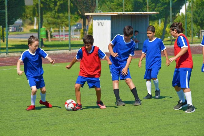 Aliağa’da Yaz Spor Okulları İçin Kayıtlar Başlıyor