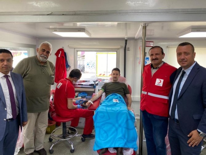 Altıntaş’ta “Anca Beraber Kanca Beraber” İsimli Kan Bağışı Etkinliği