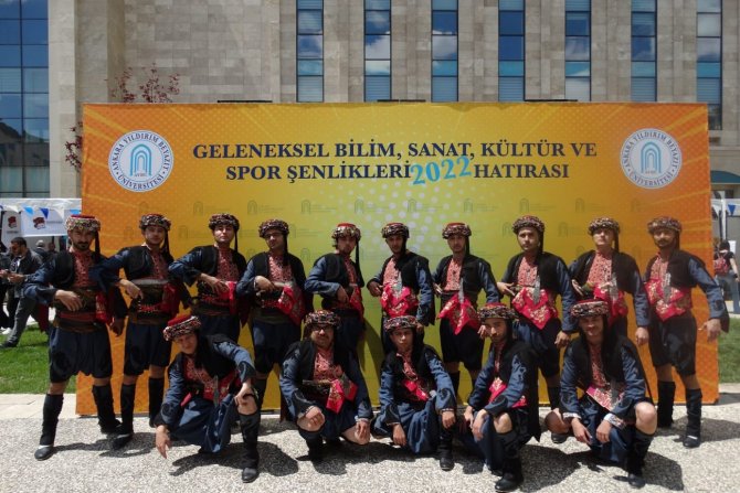 Paü Halk Oyunları Topluluğu İzleyenlerden Tam Not Aldı