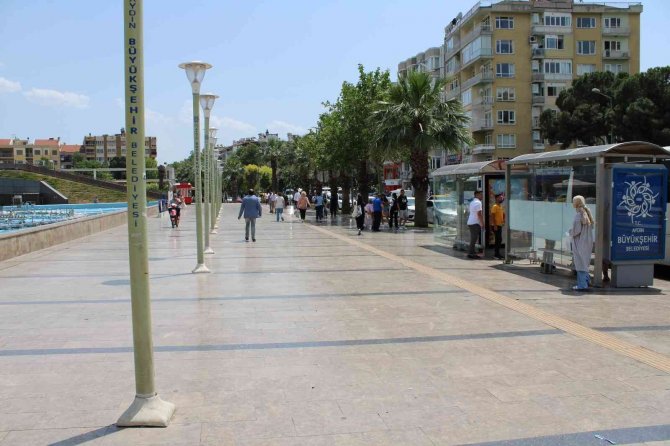 Ani Sıcaklık Artışı İle Artan Nem Oranı Aydınlıları Şaşırttı