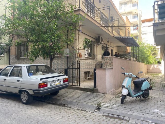 Yaşlı Kadın Yalnız Yaşadığı Evde Ölü Bulundu