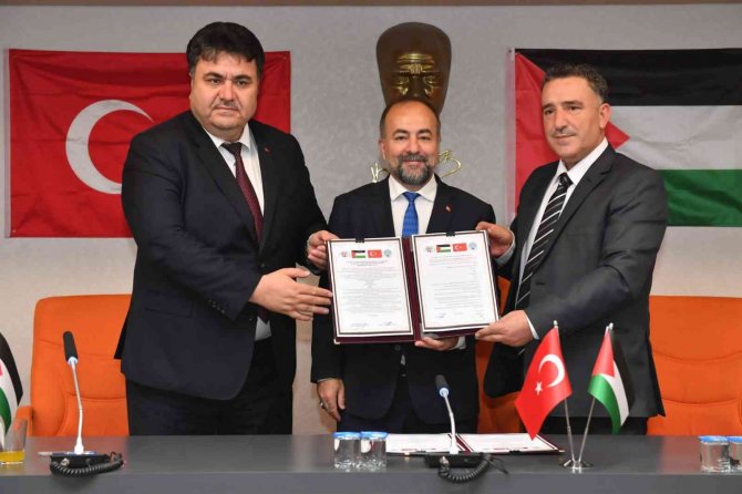 Havran’da Filistin İle ’Kardeşlik Ve İ̇şbirliği’ Protokolü