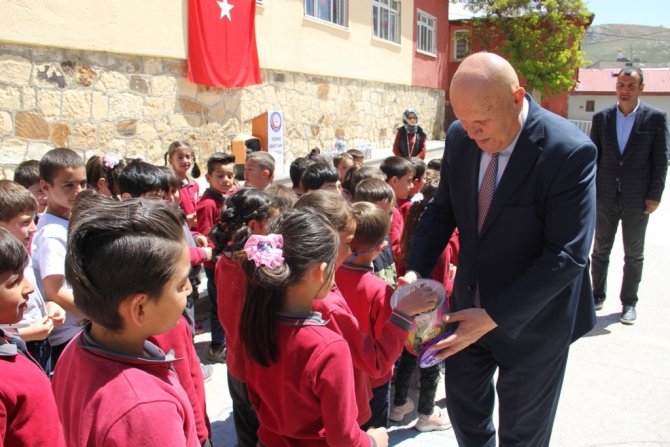 Bayburt’ta “Atık Pil Toplama Yarışması” Birincisi Belli Oldu