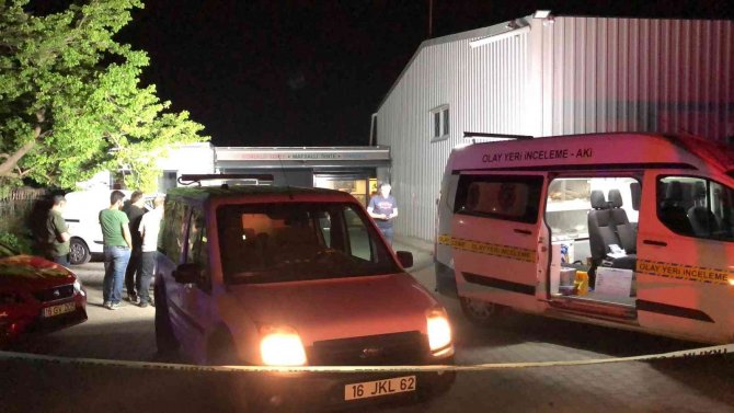 İ̇ş Yerine Silahlı Baskın: 2 Yaralı