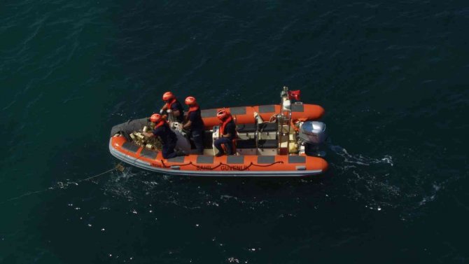 Çanakkale Boğazı’ndan Bin 614 Ahtapot Tuzağı Çıkarıldı