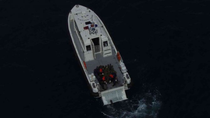 Çanakkale Boğazı’ndan Bin 614 Ahtapot Tuzağı Çıkarıldı