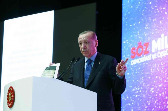 Cumhurbaşkanı Erdoğan: “Menderes’i Ve Arkadaşlarını Darağacına Gönderenlerin Alınlarına Çaldıkları Kara Leke Değil 62 Yıl, 600 Yıl Geçse De Temizlenmeyecek”