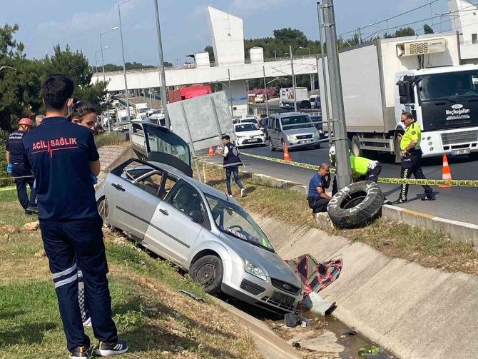 Annesiyle Birlikte Yaşamını Yitiren Defne’den Geriye Başkanın Makam Koltuğundaki Görüntüleri Kaldı