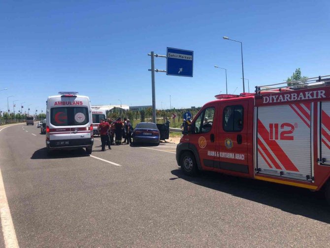 Diyarbakır’da Trafik Kazası: 2 Yaralı