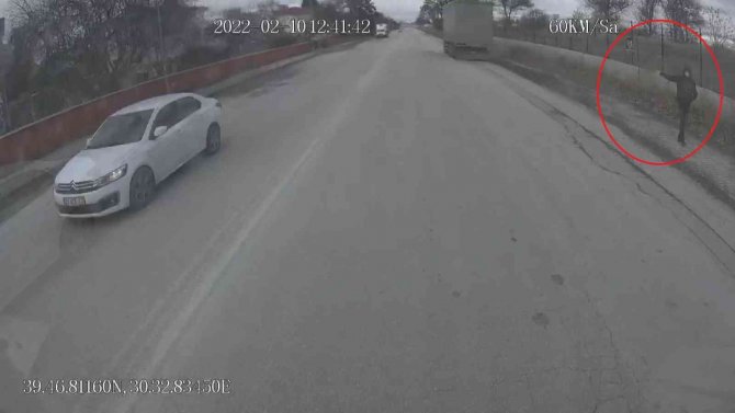 ’Duraktan Almama’ Tartışması, Otobüs Şoförlerinin Linç Girişimiyle Sonuçlandı