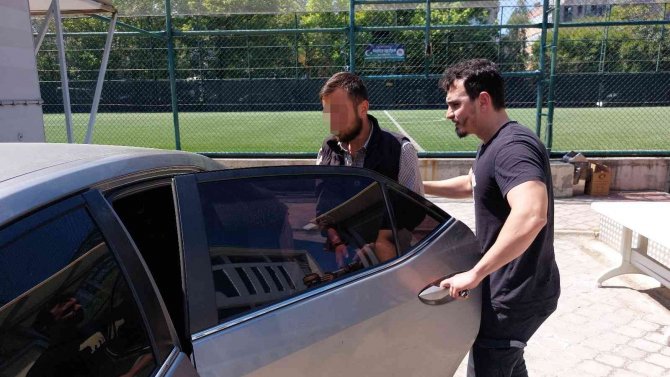 İ̇stanbul’dan Uyuşturucu Getirirken Yakalandı