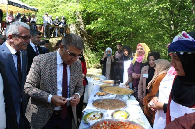 Lezzet Şenlikleri 6’ncı Gününde Eskipazar Ve Eflani’de Gerçekleşti
