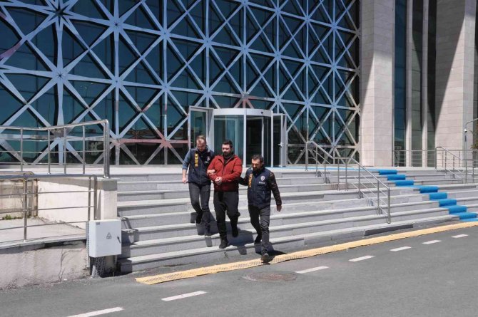 Kargo Çetesi 53 Milyon Kişinin Kimlik Bilgilerine Ulaşmış