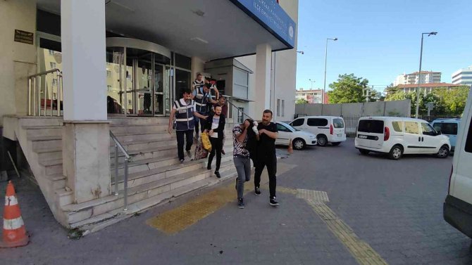 Silahlı Yağma Suçundan Kesinleşmiş 15 Yıl Cezası Olan Şahıs Polisten Kaçamadı