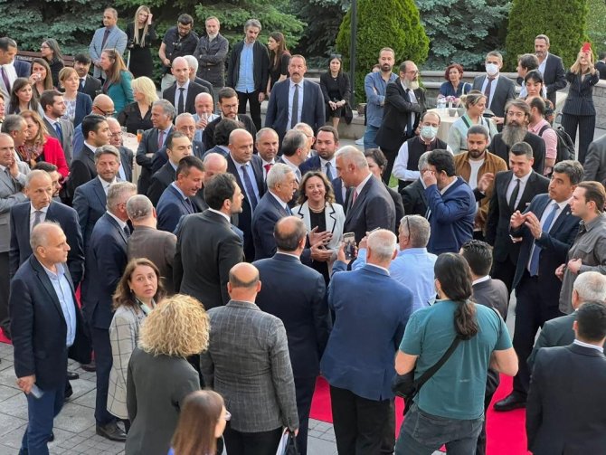 Bakan Ersoy: “Ülkemizde Tam Anlamıyla Bir Kültür Sanat Seferberliği Başlatmış Durumdayız”