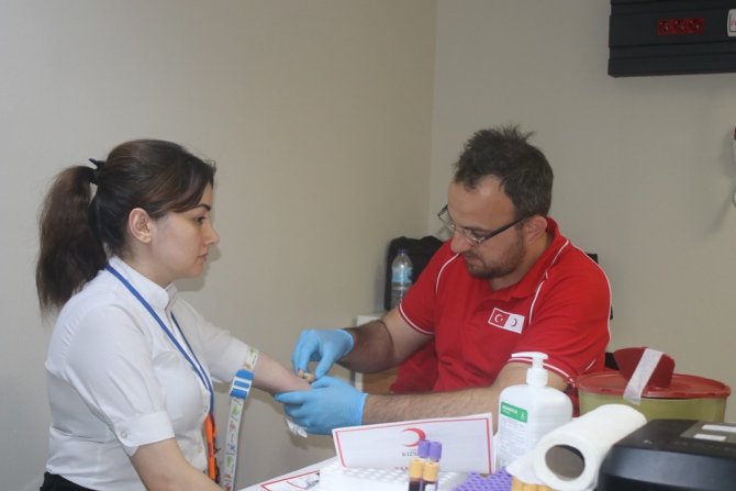 Doruk’tan Kan Bağışına Destek