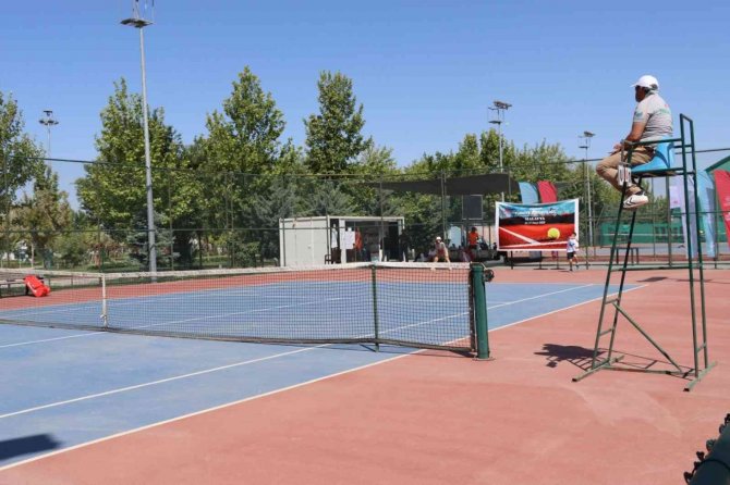 Küçükler Tenis Türkiye Şampiyonası Tamamlandı