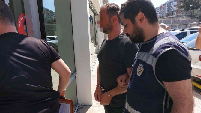 Araçtan Hırsızlık Yapan Şahıs Yakalandı