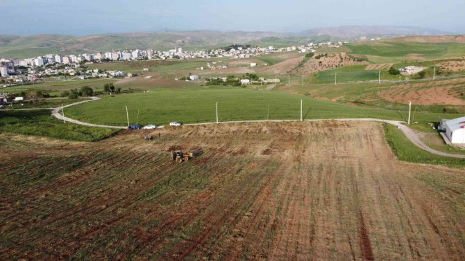 Siirt’te Toki̇ Konutlarının Yapımına Başlandı