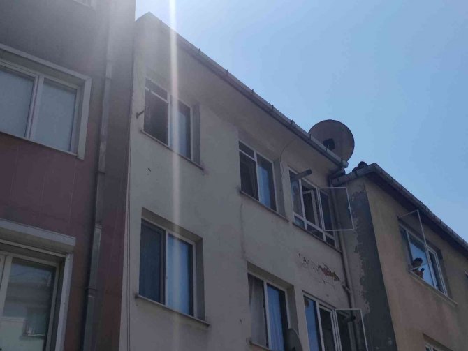 Şişli’de Dehşet: Bir Evde 3 Ceset Bulundu
