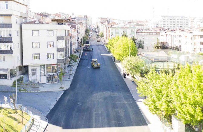 Sultangazi Belediyesi Ulaşım Kalitesini Yükseltmeye Devam Ediyor