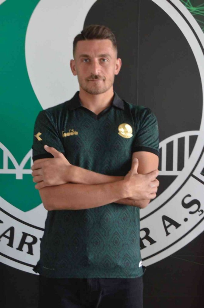 Sakaryaspor Kaleci Cihan Topaloğlu’nu Renklerine Bağladı