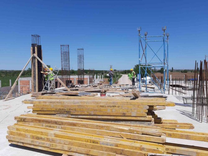 Pazarkule Sınır Kapısı’ndaki Modernizasyon Çalışmalarının Yarısı Tamamlandı