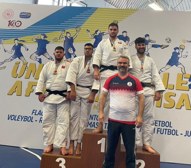 Salihlili Judocular Madalyalarla Döndü