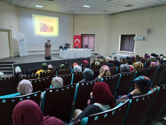‘Gönülden Gönüle Dost Sohbetleri’ Sürüyor