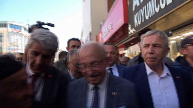 Vatandaştan Chp’li Mansur Yavaş’a: “Siz Oy Zamanında Gelip Bize Bakıyorsunuz”