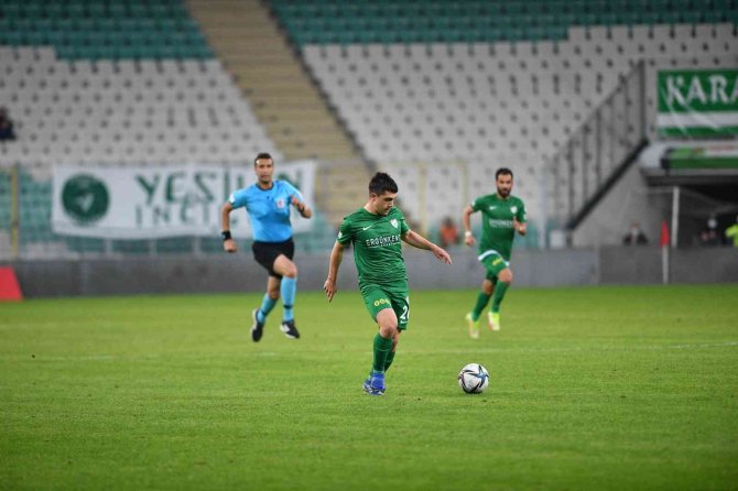 Vefa Temel, Bursaspor’la Olan Sözleşmesini Feshetti