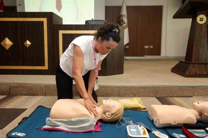 Yenimahalle Belediyesi Personeline İlk Yardım Eğitimi