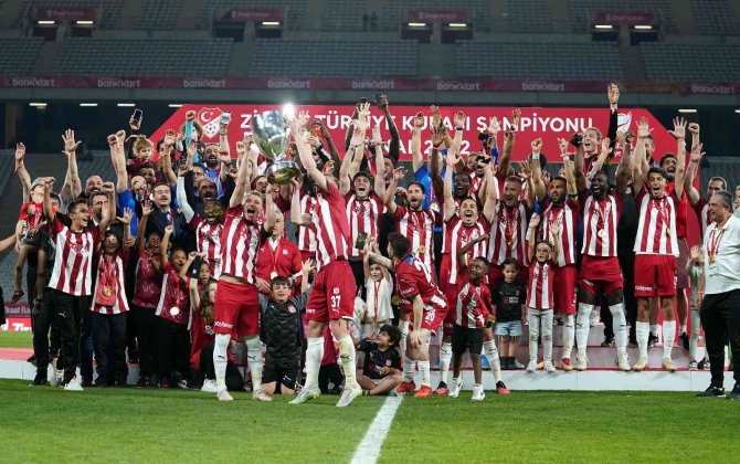 Sivasspor Kupasını Aldı
