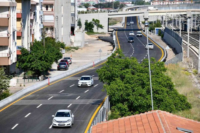 İ̇stasyon Caddesi Alternatif Bulvar’ı Başkentlilerden Tam Not Aldı
