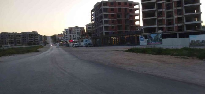30 Ağustos Mahallesi Sakinleri Sıkıntılara Çözüm Bekliyor
