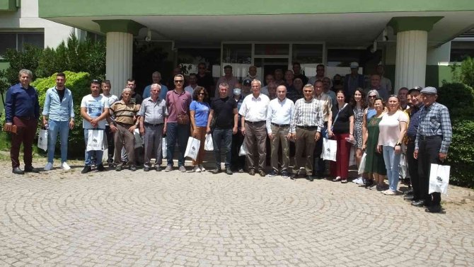 Balıkesirli Çiftçiler Geleneksel Fuar Gezisine Katıldı