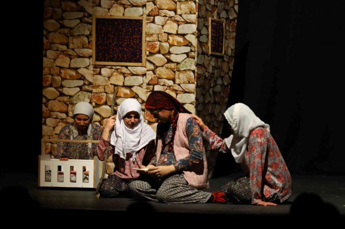 Denizli 7 Liseden 7 Ayrı Oyuna Ev Sahipliği Yaptı