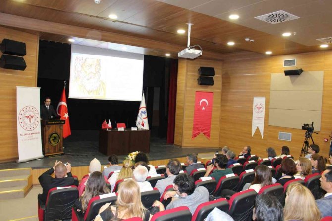 Hastalıklarda Beslenme Sempozyumla Masaya Yatırıldı