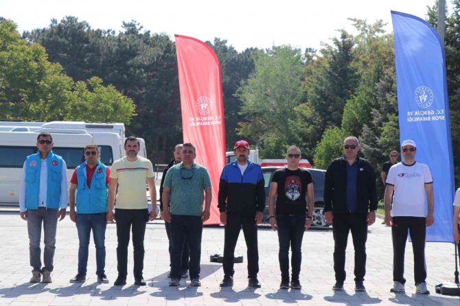 Erzincan’da Anadolu Yıldızlar Ligi Oryantiring Türkiye Şampiyonası Başladı