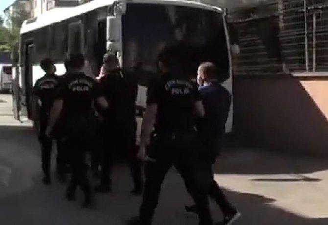 Gaziantep’teki Dolandırıcılık Ve Tefecilik Operasyonda 7 Şahıs Tutuklandı