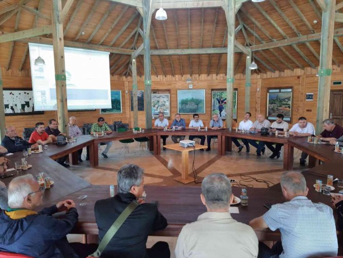 Gediz’de Eğitime Destek Platformu Toplantısı Yapıldı