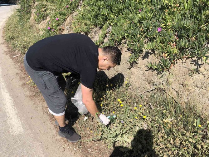 Hem Spor Yapıyor Hem Çevresini Temizliyor